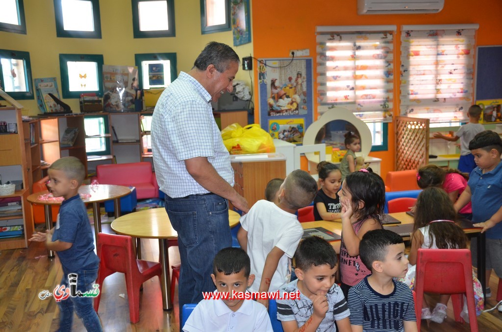 فيديو: الرئيس عادل بدير يفتتح العام الدراسي بسلاسه والابتسامة على وجوه الطلاب ويُعلن  هذا عام اللغة العربية  